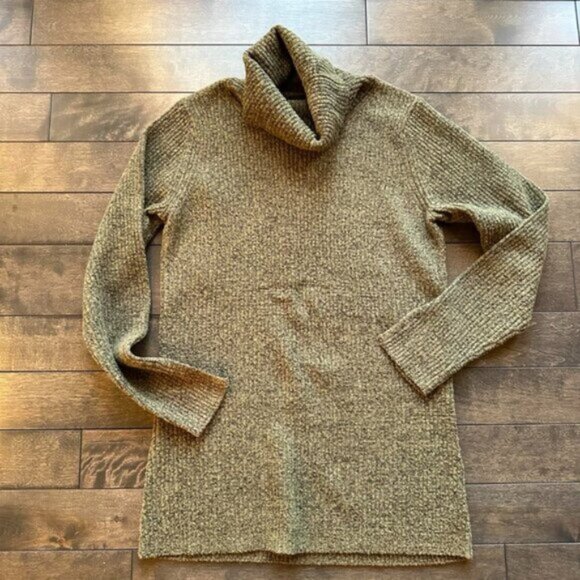 Banana Republic Merino Wool Blend Sweater - Picture 1 of 2